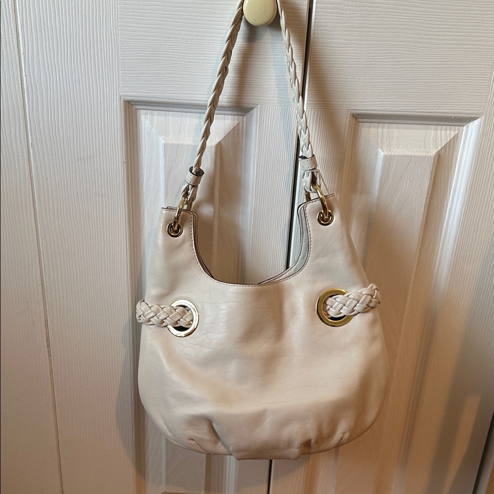 Michael Kors Cream Shoulder Bag with Gold Accents - Picture 4 of 8